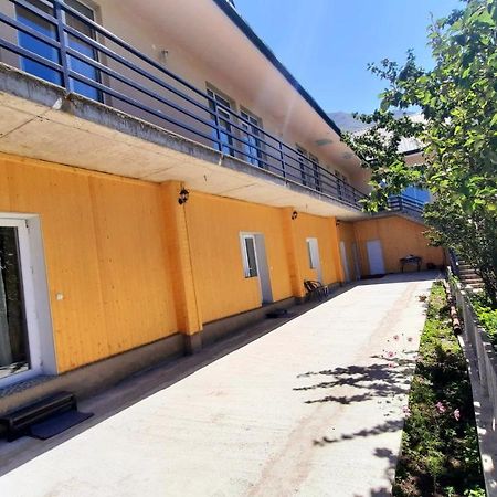 Hotel Sky Star Stepancminda Zewnętrze zdjęcie