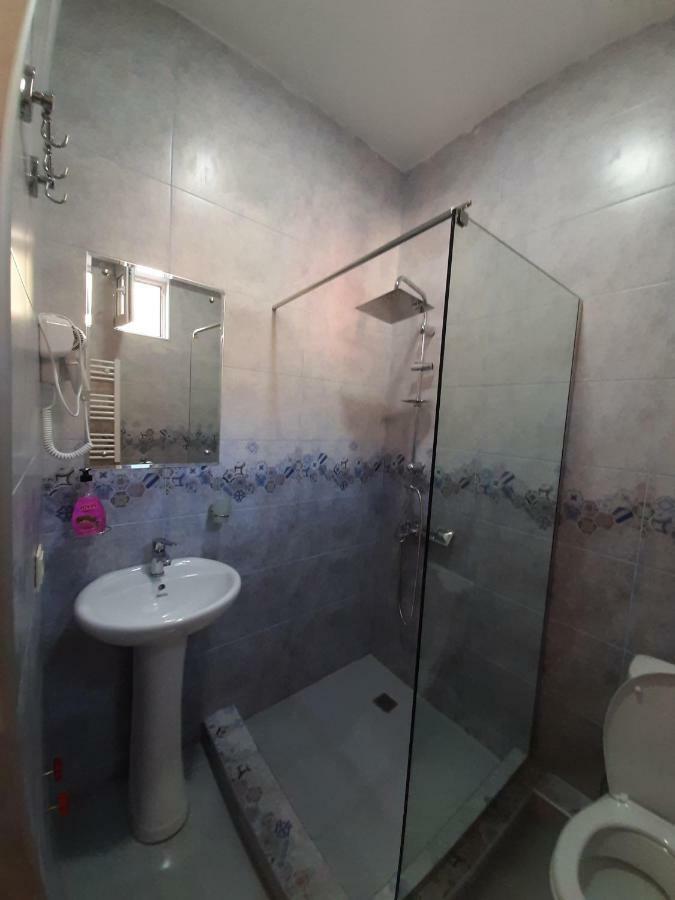 Hotel Sky Star Stepancminda Zewnętrze zdjęcie