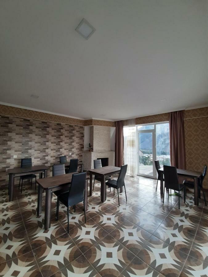 Hotel Sky Star Stepancminda Zewnętrze zdjęcie