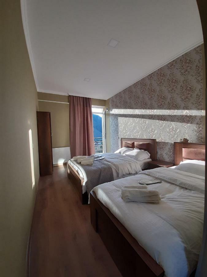 Hotel Sky Star Stepancminda Zewnętrze zdjęcie