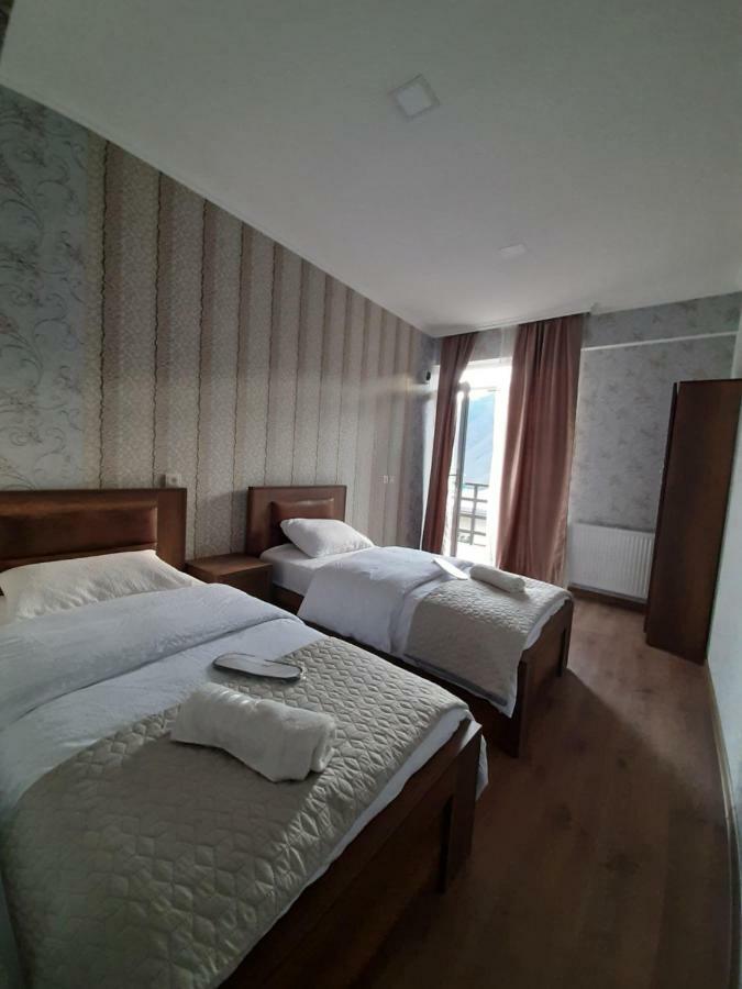Hotel Sky Star Stepancminda Zewnętrze zdjęcie